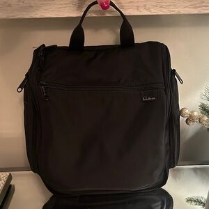 L.L. Bean Personal Organizer Toiletry Bag- NWOT Black